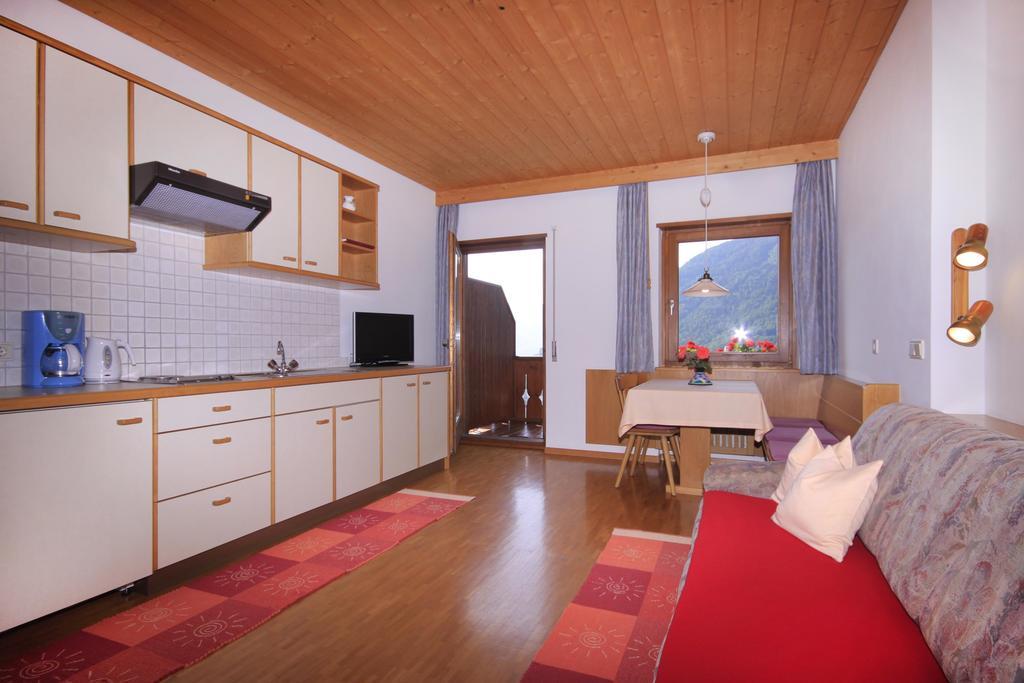 Apartments Gasserhof Lagundo Phòng bức ảnh